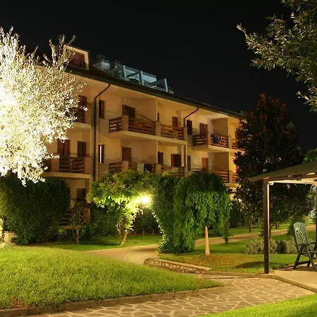 Отель Capanna D'oro 3*