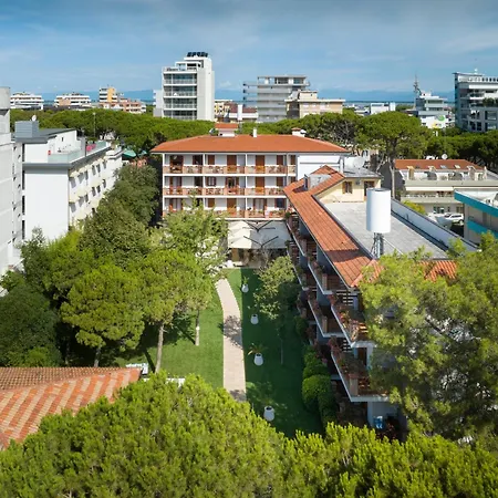 Hotel Capanna D'Oro 3*