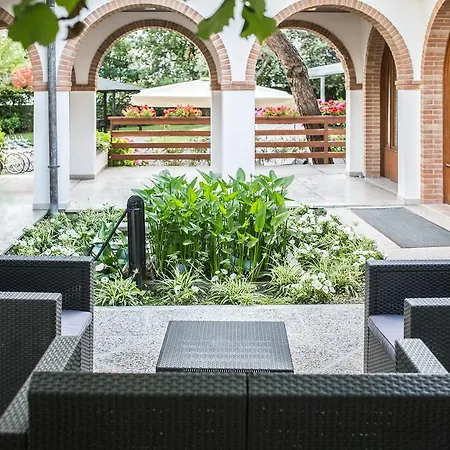 Szálloda Capanna D'oro Lignano Sabbiadoro