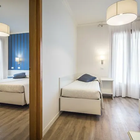 Hotell Capanna D'oro 3*