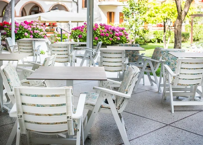 Capanna D'oro Hotel 3*